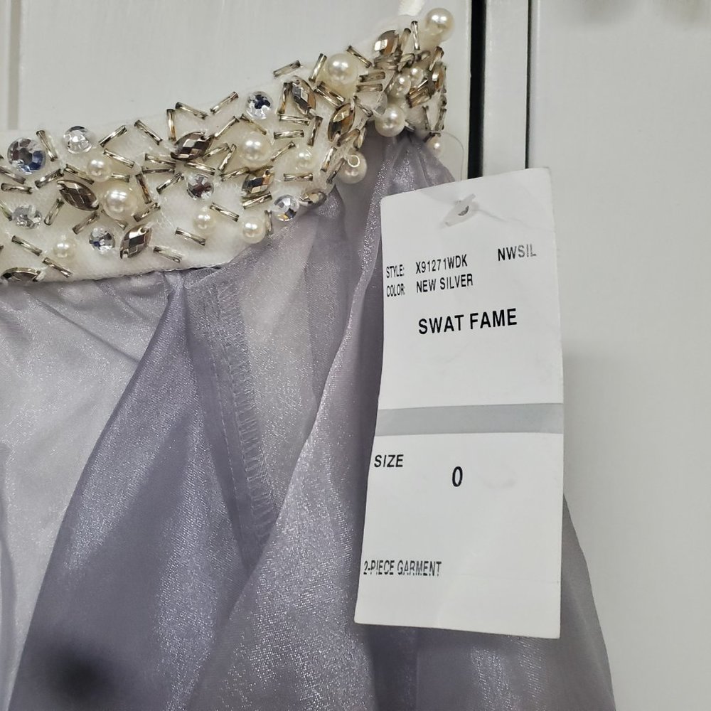 Say Yes to the Prom Tulle Silver/White Skirt - Picture 4 of 9